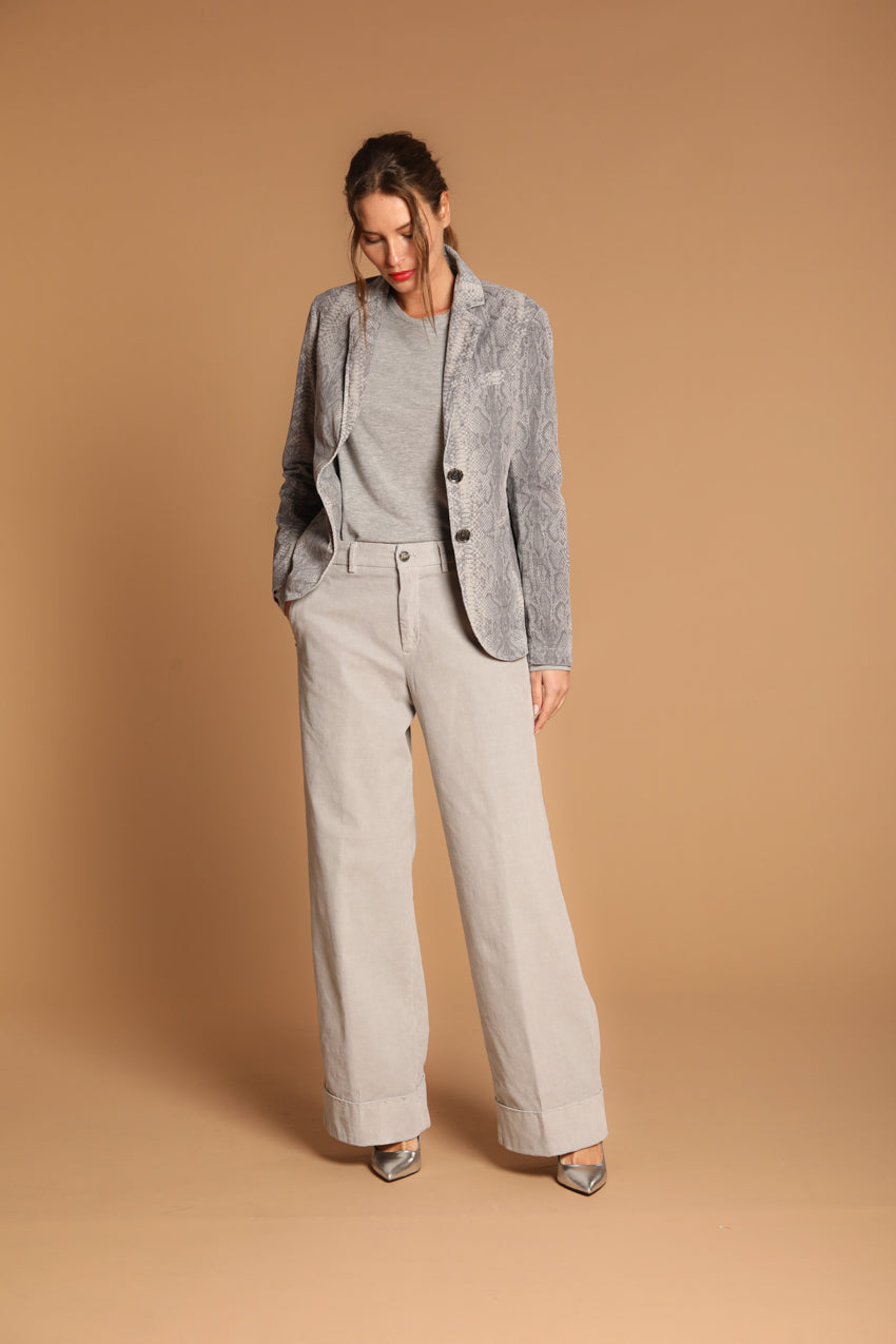 Khaki pants with grey blazer best sale