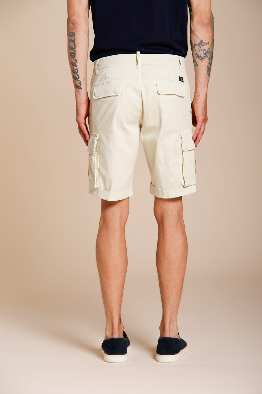 Chile bermuda cargo uomo in raso stretch slim fit ①