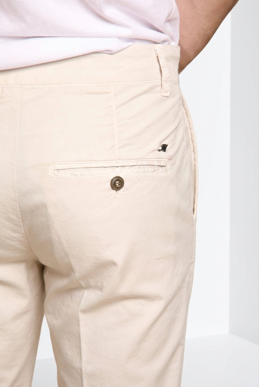 John Coolkhinos men's chino bermuda shorts in pima cotton logo edition carrot fit ①