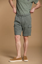 Cargo 22 men's cargo bermuda shorts in stretch cotton-silk gabardine Relaxed fit 