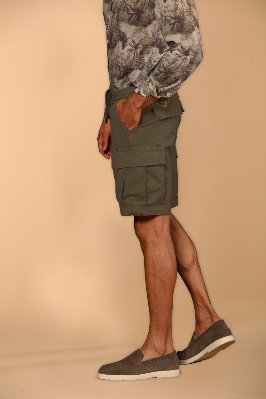 Cargo M74 Men's Cargo Bermuda in Gabardine Relaxed Fit ①