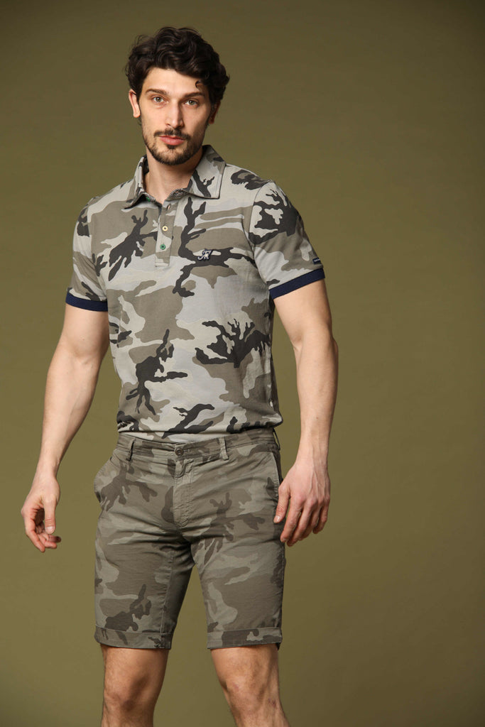 Image 2 of Print, a men's polo shirt with a white camouflage pattern, regular fit by Mason's