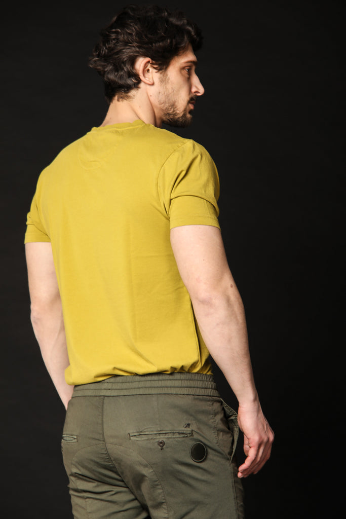 Image 5 of men's T-shirt model Tom MM in lime green, regular fit by Mason's