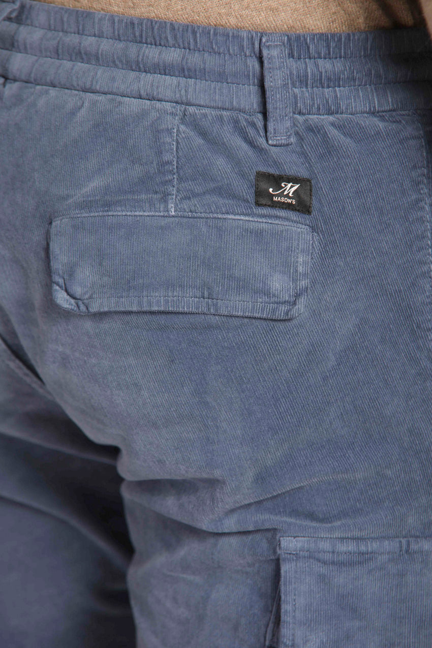 Foto 3 cargo jogger uomo modello Chile colore azzurro scuro, fit extra slim 