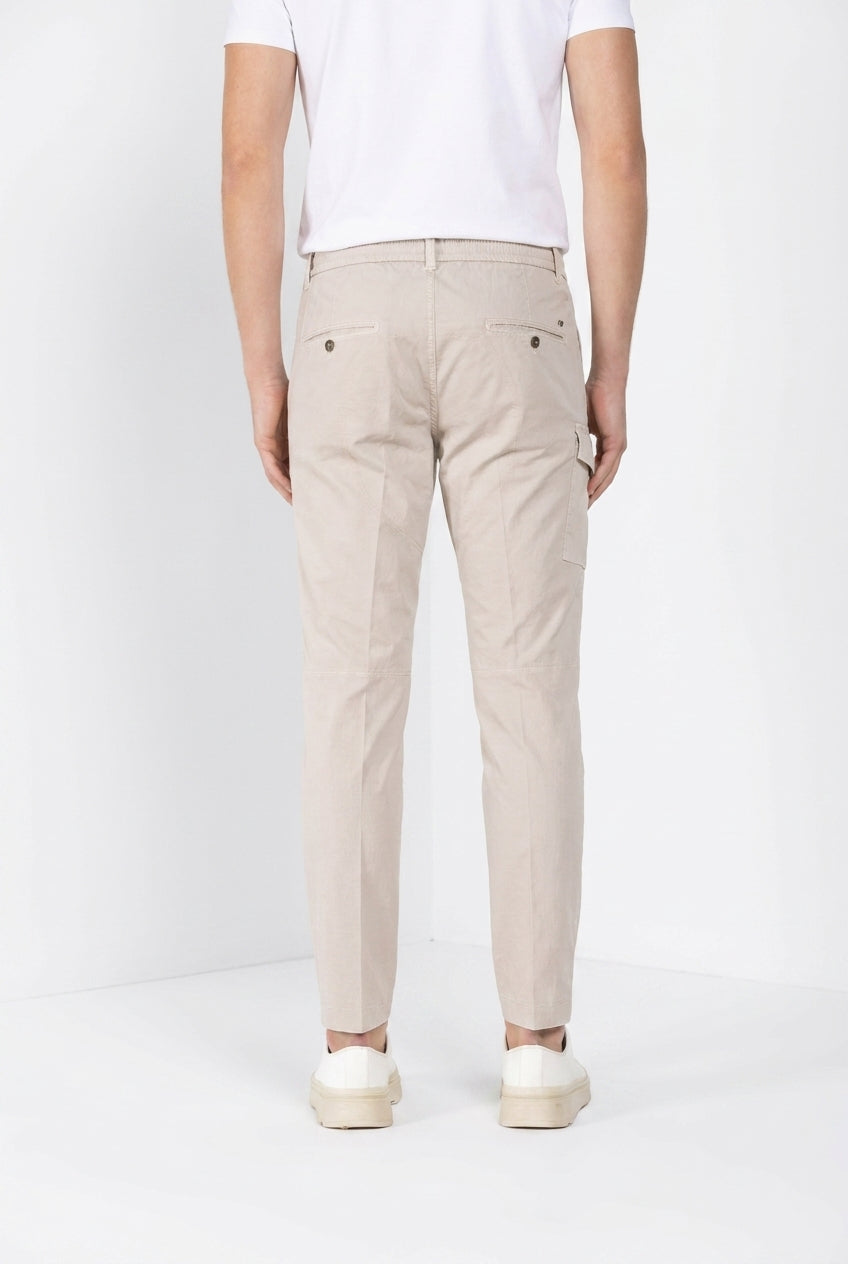 George Coolpocket Hose Cargo Jogger Herren aus Stretch-Gabardine Logo Edition carrot fit ①
