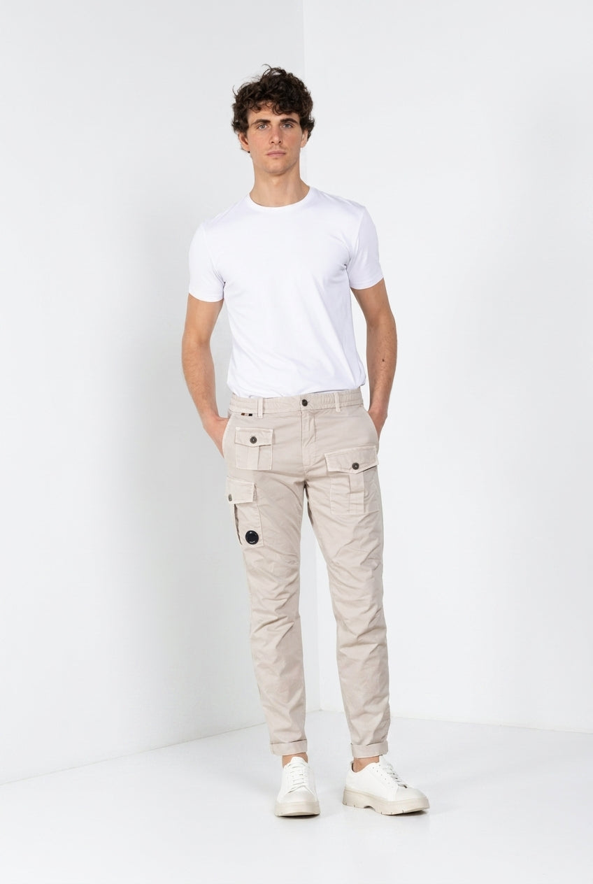George Coolpocket Hose Cargo Jogger Herren aus Stretch-Gabardine Logo Edition carrot fit ①