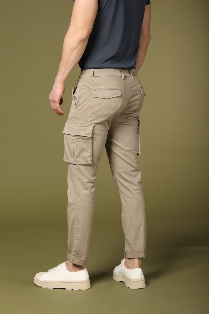 Image 6 of men's Chile City model cargo pants in light stucco, regular fit by Mason's