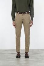 Chile men’s cargo pants in stretch gabardine, extra slim fit ①
