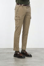 Chile men’s cargo pants in stretch gabardine, extra slim fit ①