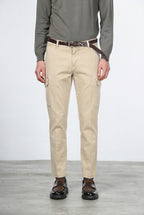 Chile men’s cargo pants in stretch gabardine, extra slim fit ①
