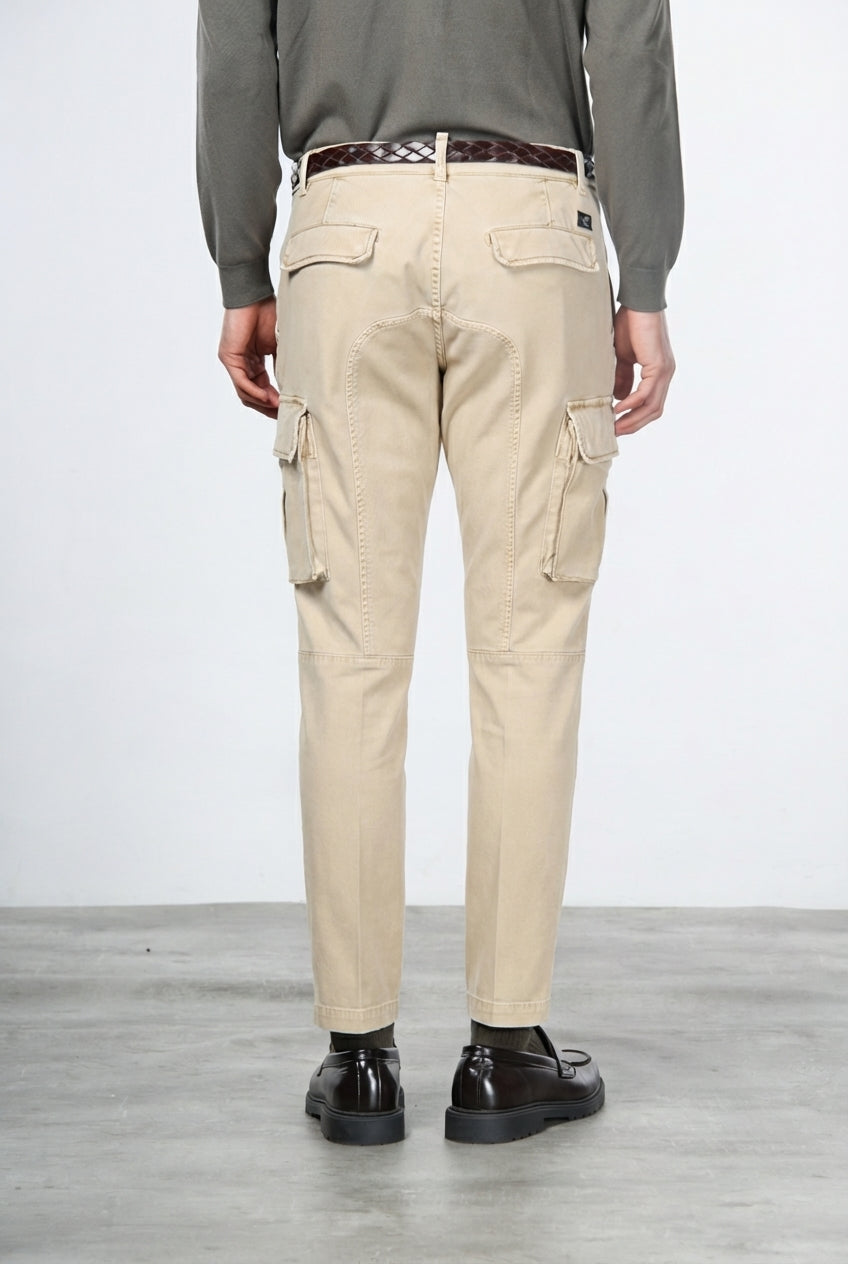 Chile men’s cargo pants in stretch gabardine, extra slim fit ①