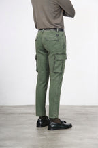 Chile men’s cargo pants in stretch gabardine, extra slim fit ①