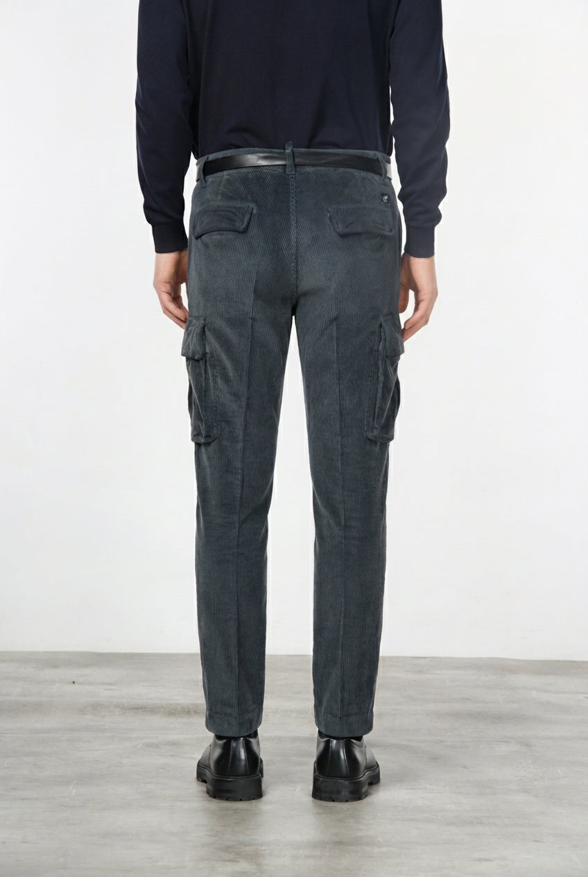 Chile men's cargo pants in 500-wale corduroy, extra slim fit ①
