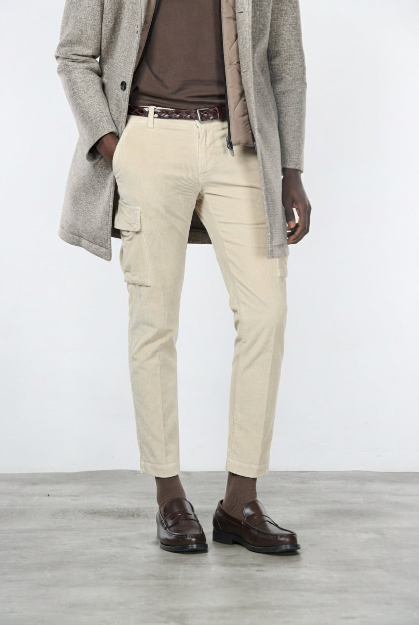 Chile cargo pants for men in 500-wale corduroy, extra slim fit ①