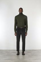 Chile men’s cargo pants in 500-wale velvet with extra slim fit ①