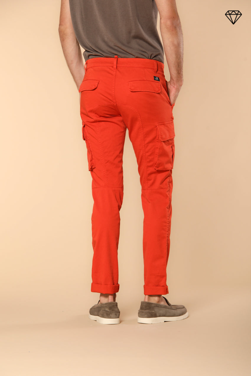 Immagine 5 di Chile pantalone cargo uomo in raso stretch extra slim fit colore arancio di Mason's