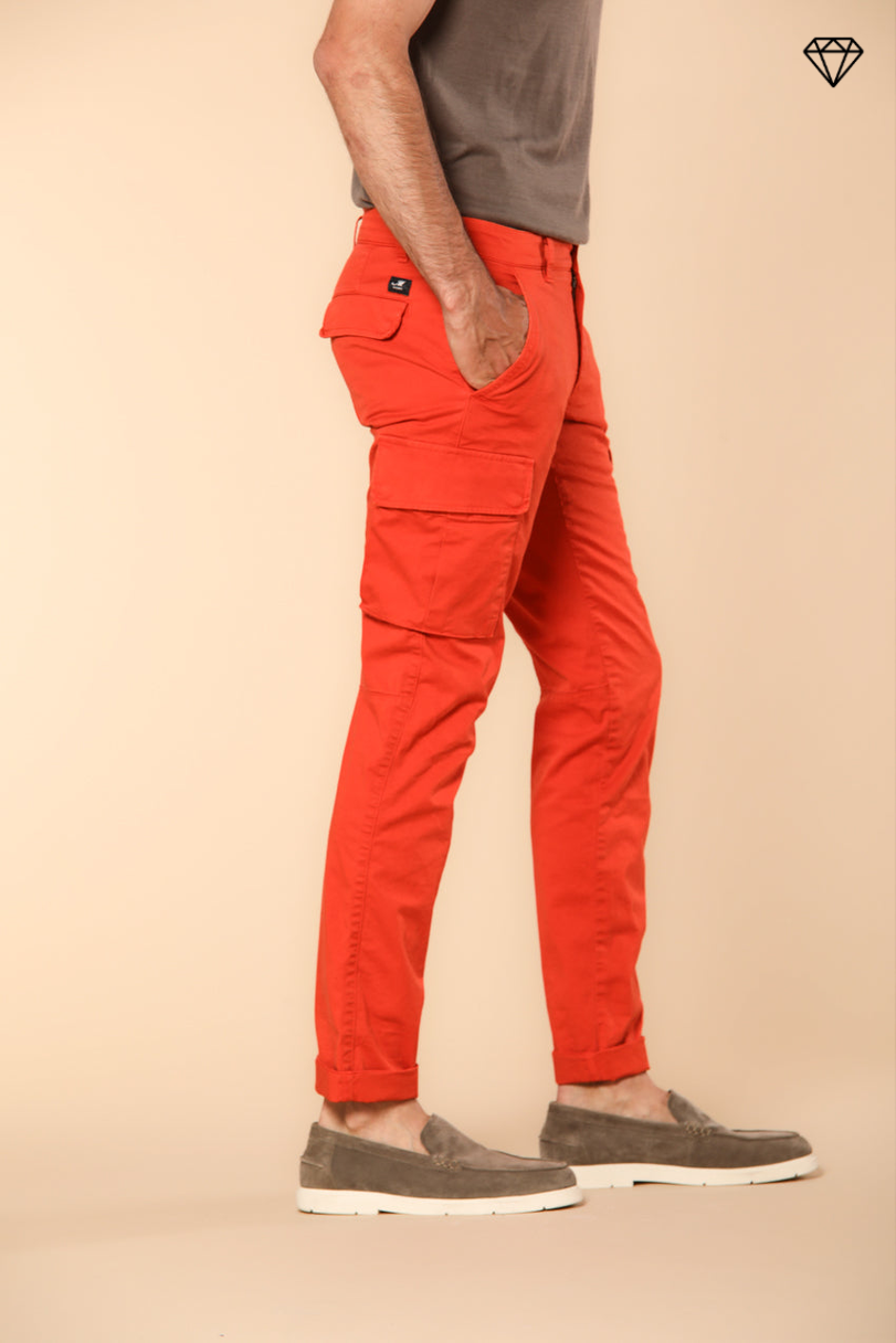 Immagine 3 di Chile pantalone cargo uomo in raso stretch extra slim fit colore arancio di Mason's