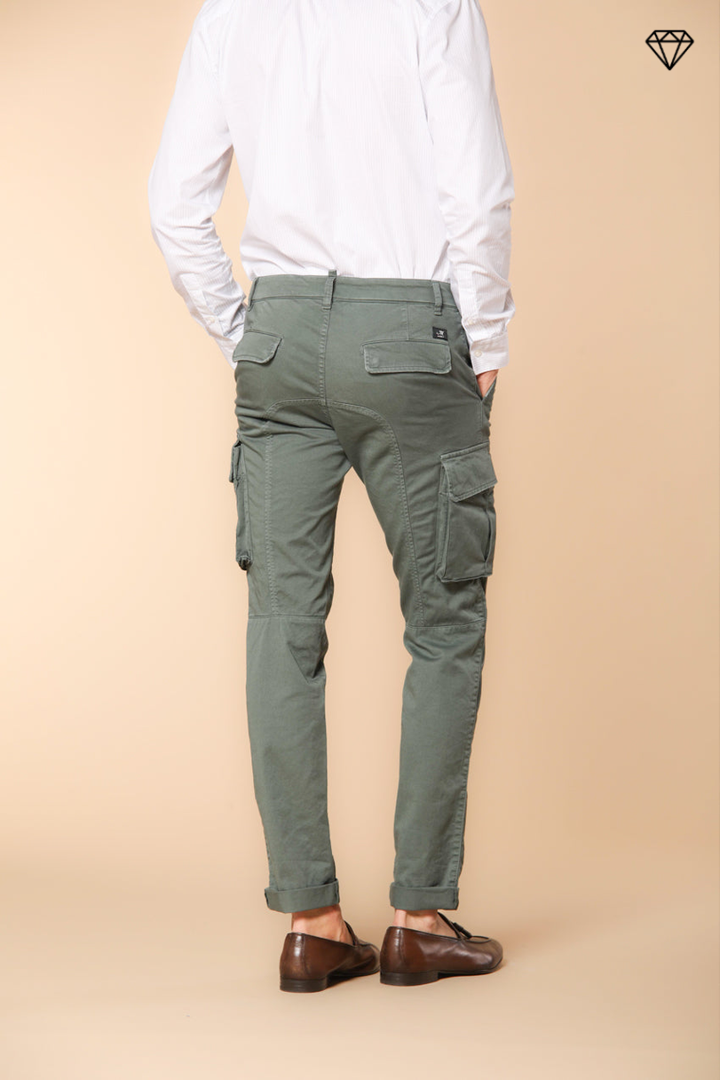 Chile Herren Cargo-Hose in Stretch-Satin Extra Slim Fit ①