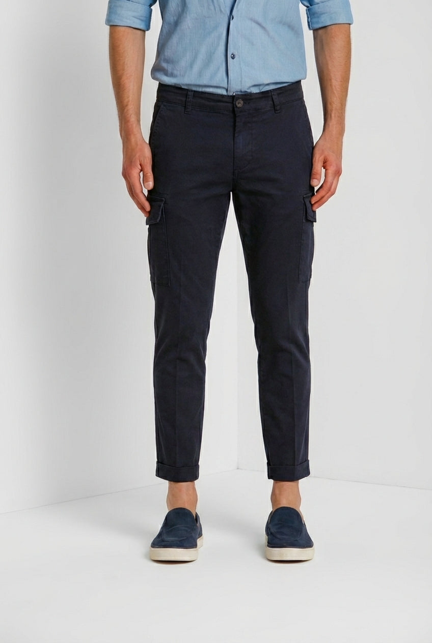 Chile Herren Cargo Hose aus Stretch-Satin extra slim fit ①