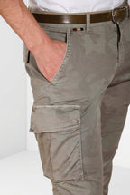 Chile Hose Cargo Herren aus Twill Camouflage-Print extra slim fit ①