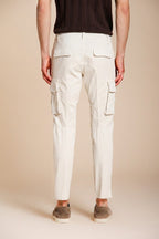 Chile Herren Cargohose aus Stretch-Satin extra slim fit ①