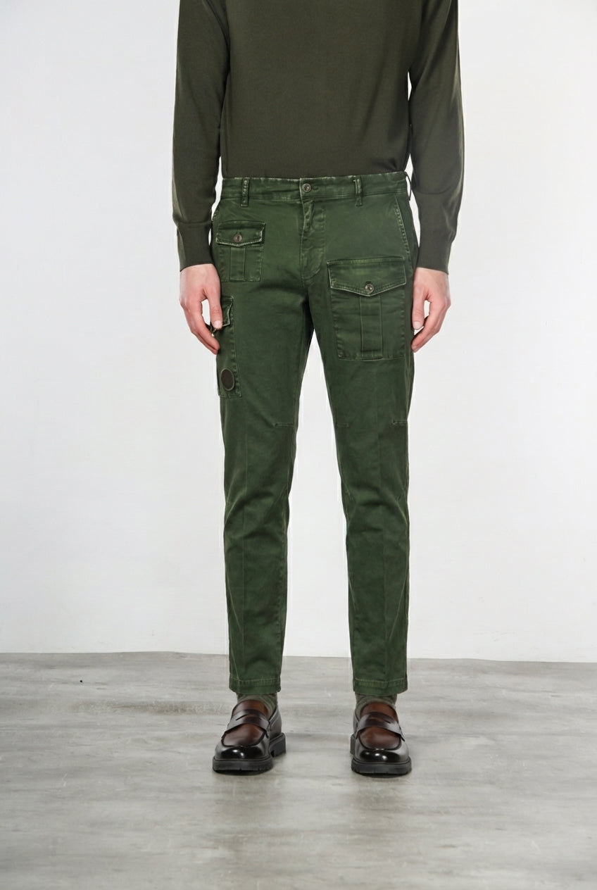 George Coolpocket men’s cargo pants in gabardine with carrot fit ①