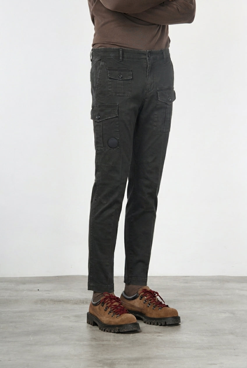 George Coolpocket Herren-Cargohose aus Gabardine mit carrot fit ①