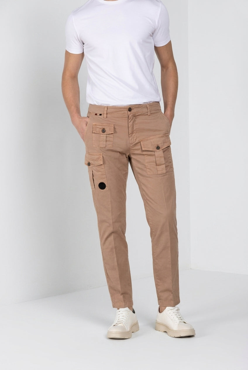 George Coolpocket Hose Cargo Herren aus leichtem Stretch-Twill Logo Edition carrot fit ①