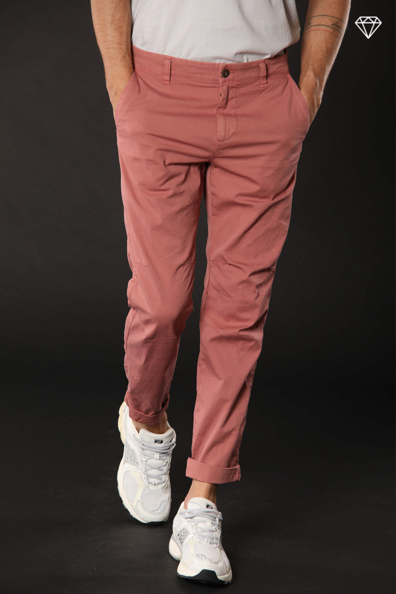 John Coolkhinos pantalon chino homme en satin stretch logo edition carrot fit ①