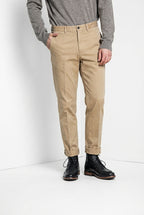 Chinos pantalone chino uomo in gabardina relaxed fit