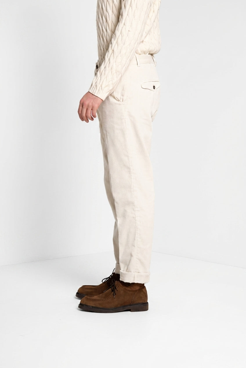 Chinos men’s chino pants in 1000-wale corduroy relaxed fit