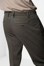 Don Johnson 2 Pinces Herren-Chinohose in bull carrot fit
