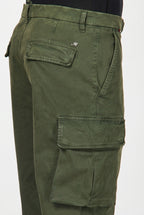 Chile men’s cargo pants in gabardine with carrot fit