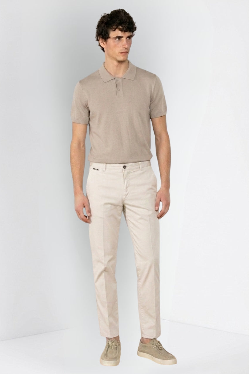 Madison M74 pantalon chino homme en twill léger stretch carrot fit