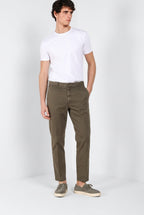 Madison M74 pantalone chino uomo in twill leggero stretch carrot fit