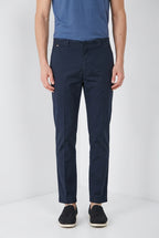 Madison M74 Hose Chino Herren aus leicht Stretch Twill carrot fit