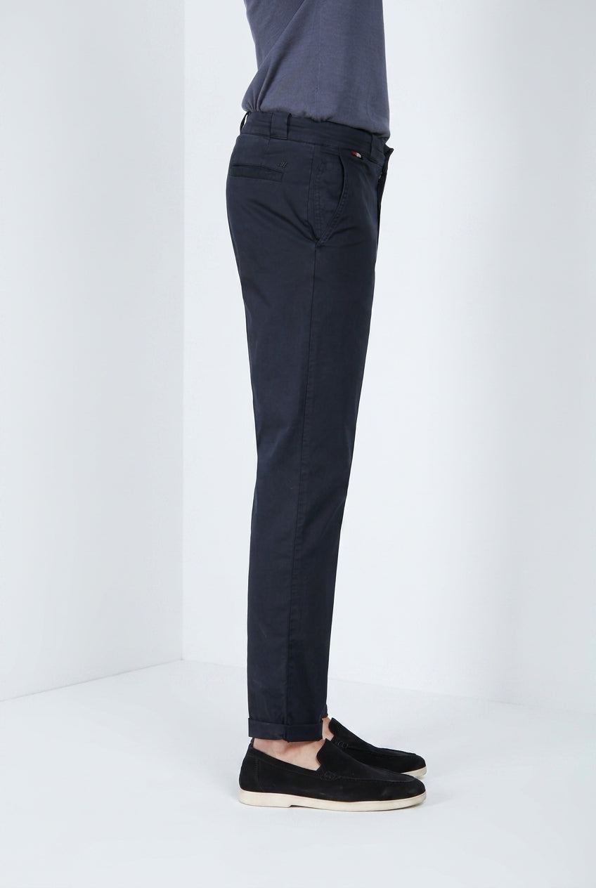 Madison M74 Hose Chino Herren aus leicht Stretch Twill carrot fit