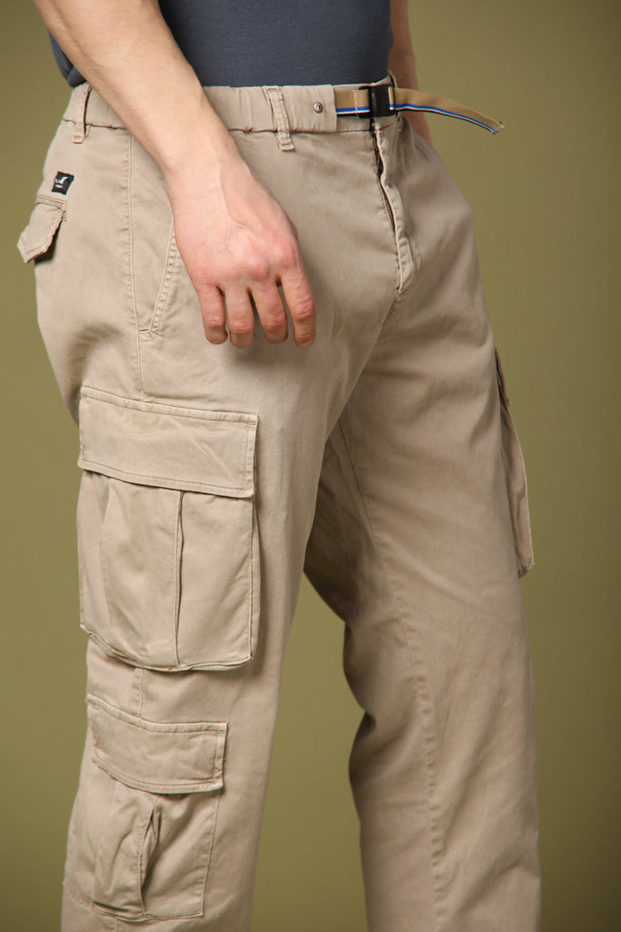 Image 4 of men's Bahamas Bunckle model cargo pants in stucco, regular fit by Mason's