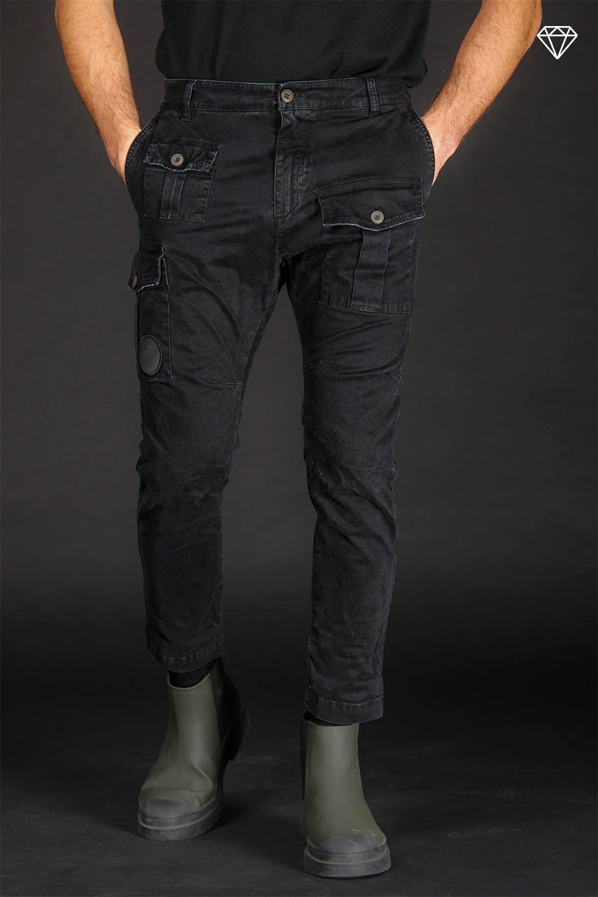 George Coolpocket Herren-Cargohose in limitierter Edition aus Gabardine ①