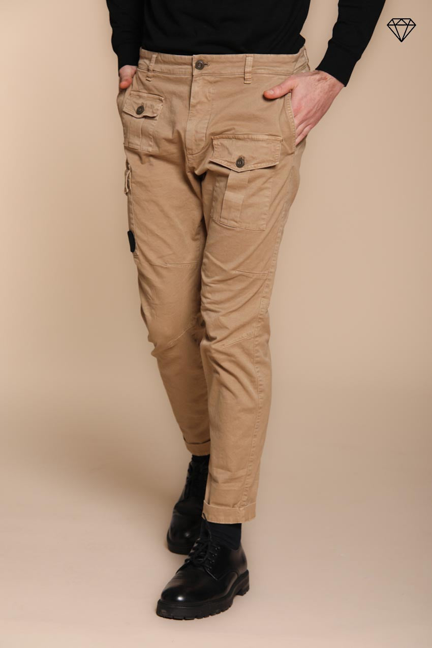 George Coolpocket Herren-Cargohose aus Gabardine logo edition carrot fit ①