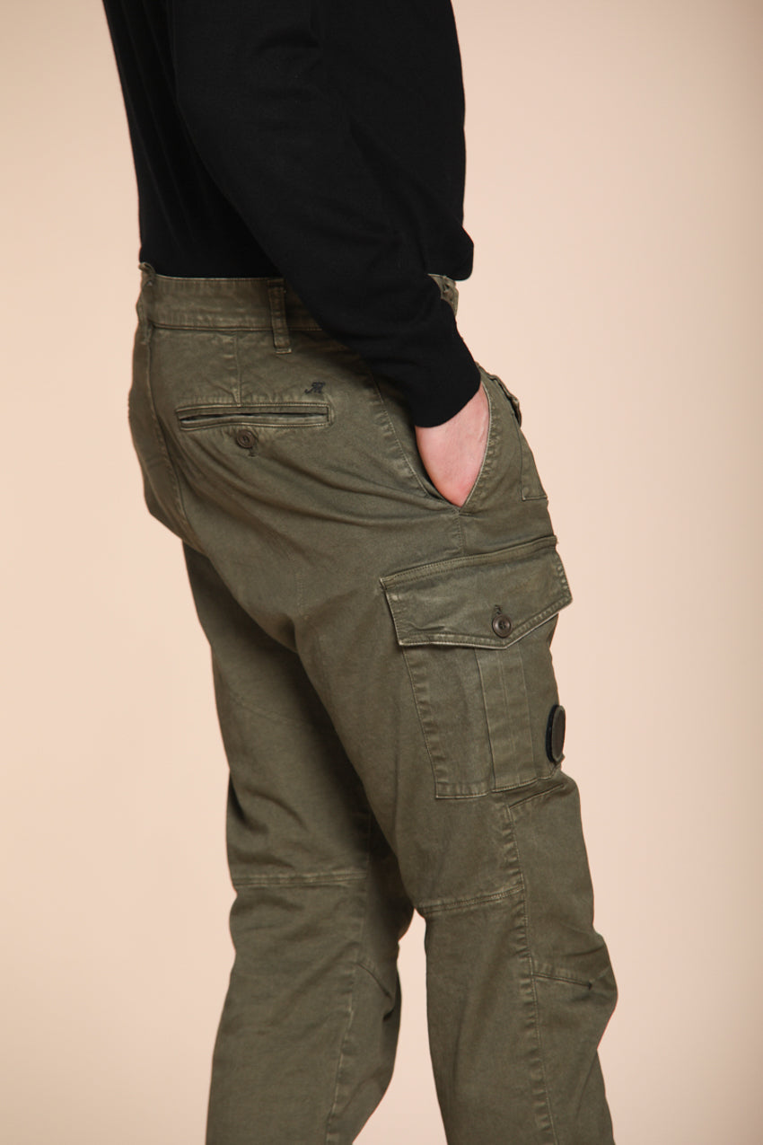 George Coolpocket pantalon cargo homme en gabardine logo edition carrot fit ①