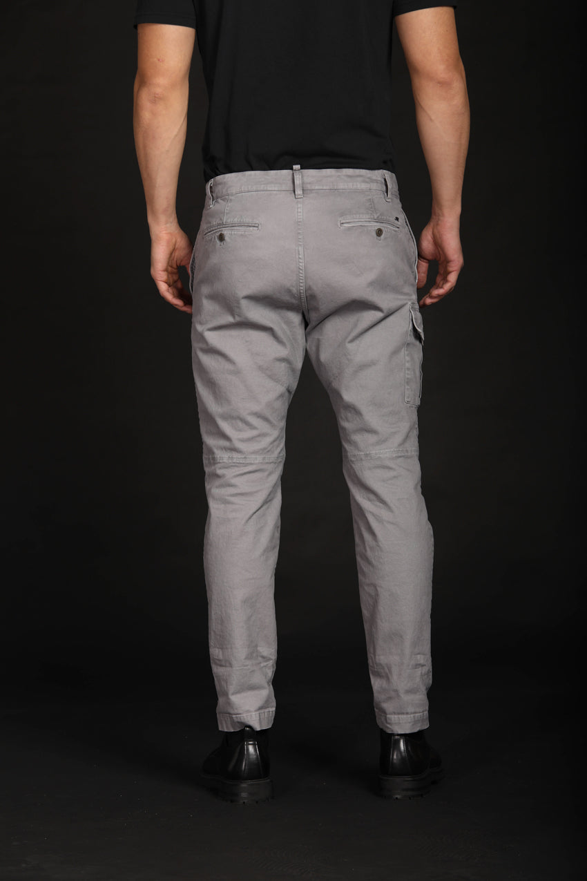 immagine 6 di pantalone cargo uomo modello George Coolpocket in grigio fit carrot di Mason's