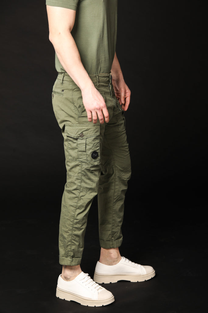 Image 4 of men's George Coolpocket model cargo pants in green, carrot fit by Mason's
