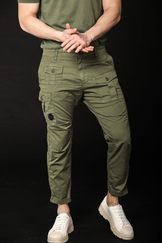 Image 2 of men's George Coolpocket model cargo pants in green, carrot fit by Mason's