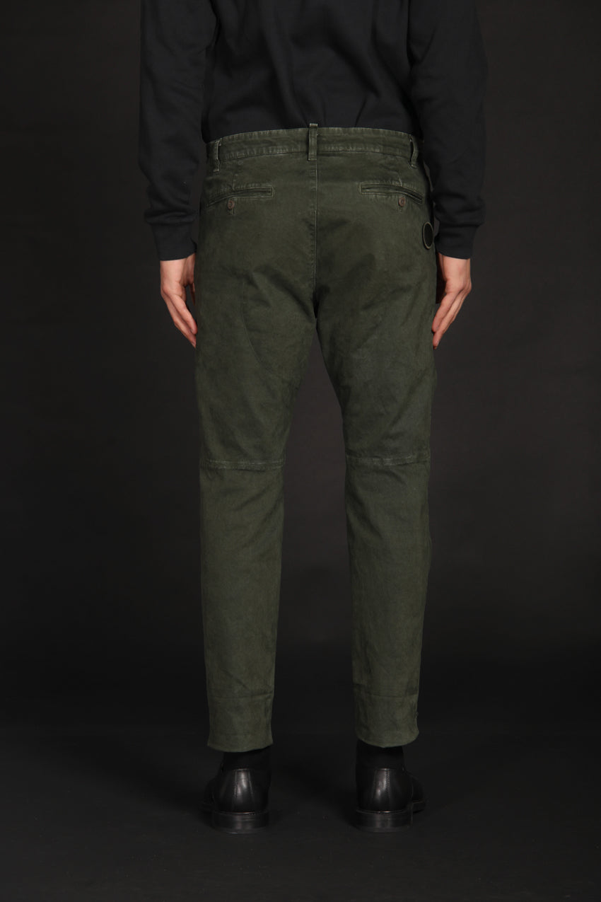 immagine 6 di pantalone chino uomo modello John Coolchinos in verde fit carrot di Mason's