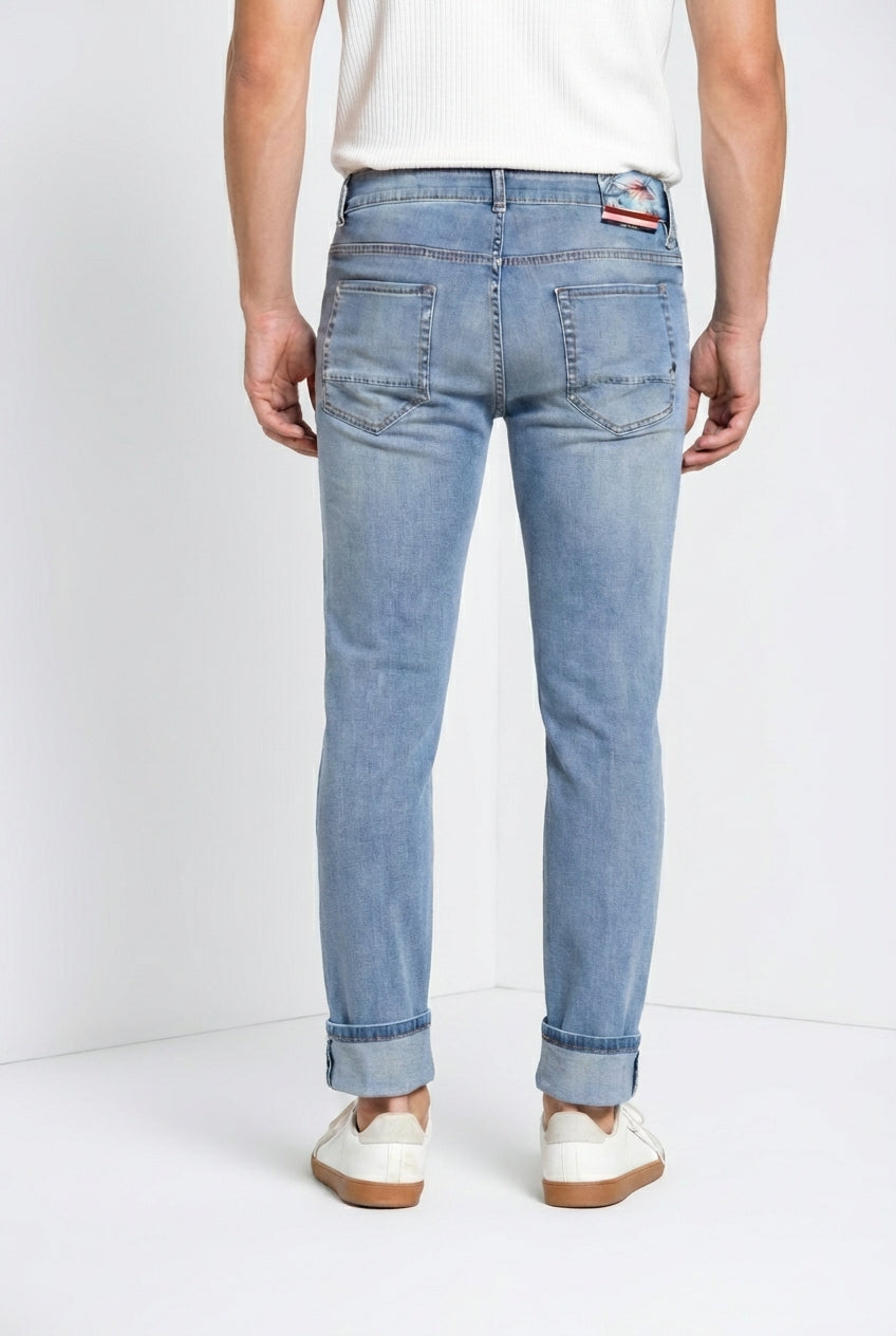 Harris men's 5-pocket pants in light wash denim Hawaii print slim fit