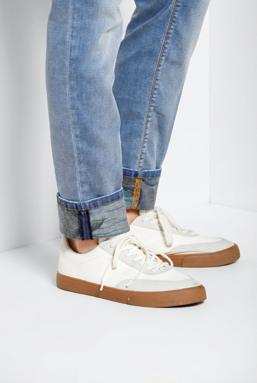 Harris men's 5-pocket pants in light wash denim Hawaii print slim fit