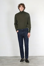 Harris men’s 5-pocket pants in techno stretch denim with carrot fit
