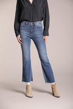 Foto 1 Olivia pantalone 5 tasche donna in denim stretch con fondo a trombetta slim fit