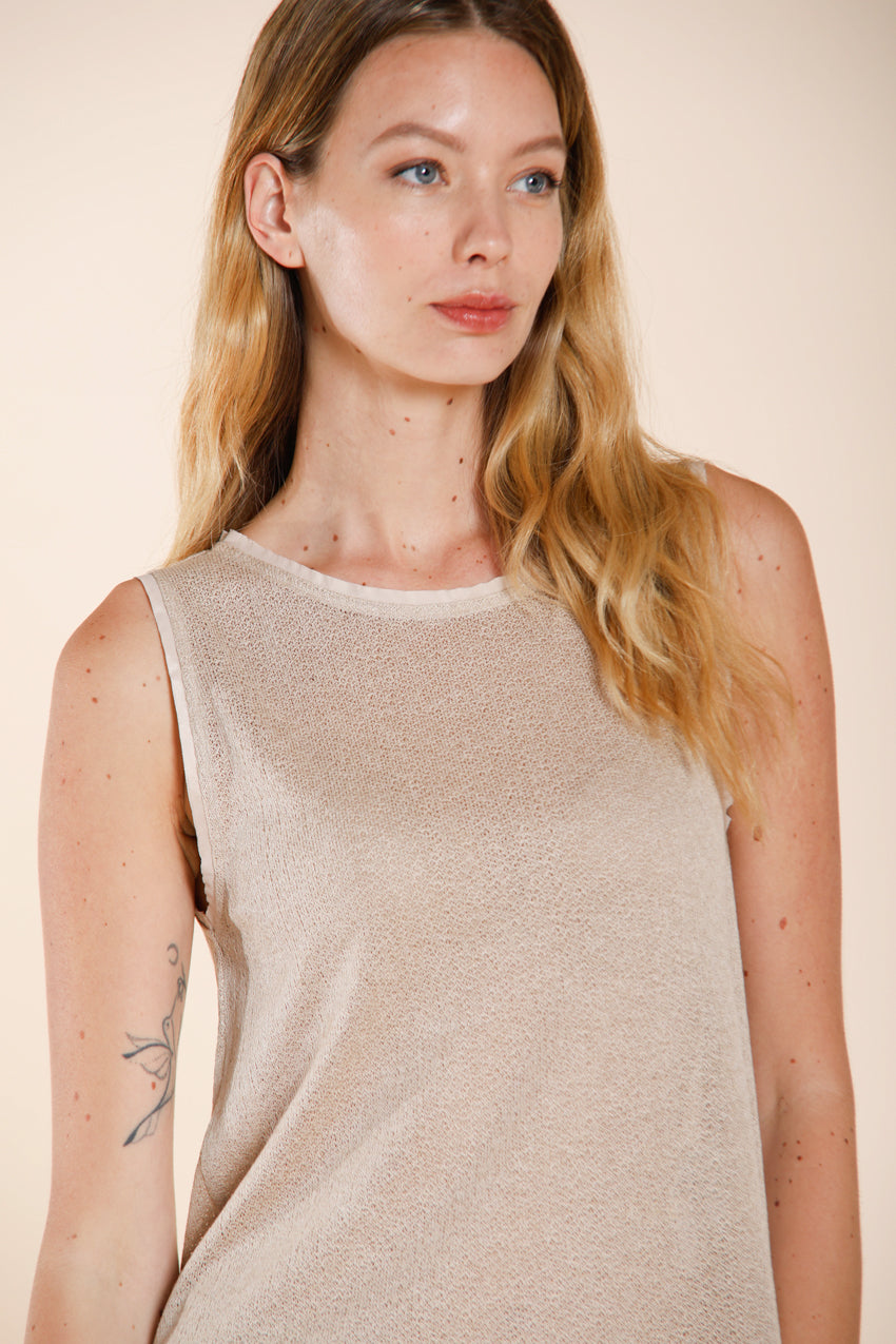 Karina women's sleeveless shirt in lightweight knit